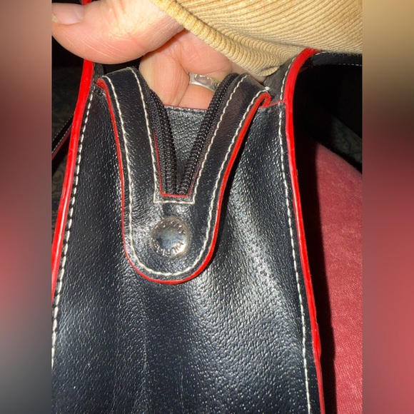 Tommy Hilfiger Black and Red Shoulder Bag - Picture 7 of 9